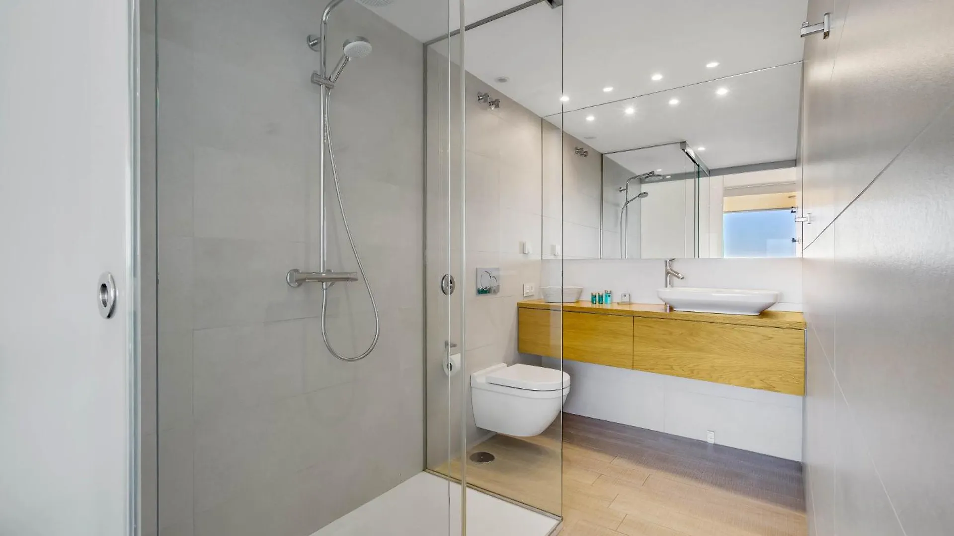 Higueron Rental Sea Horizon Fuengirola 0*,  Spanje