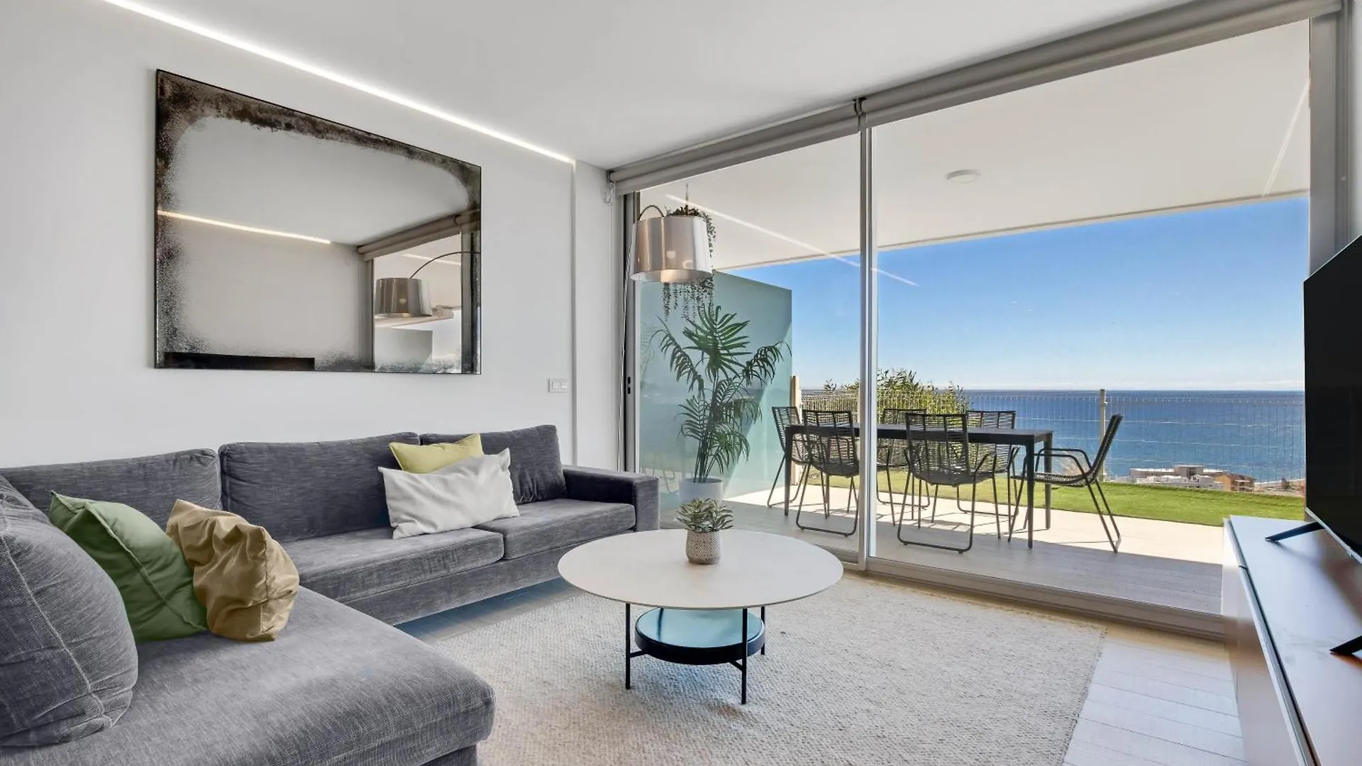 Higueron Rental Sea Horizon Fuengirola 0*,  Spanje
