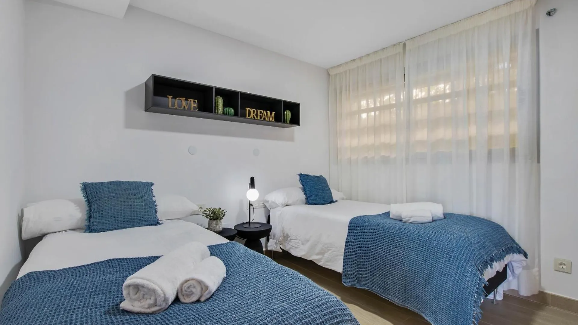 Higueron Rental Sea Horizon Fuengirola